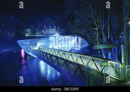 Mur Island by Night, Graz, Amphithéâtre, Graz, Styrie, Autriche, Europe Banque D'Images