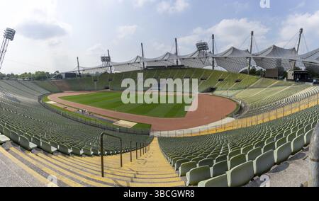Allemagne - 17 septembre 2020 : vue panoramique du stade des Jeux Olympiques de 1972 à Munich Banque D'Images