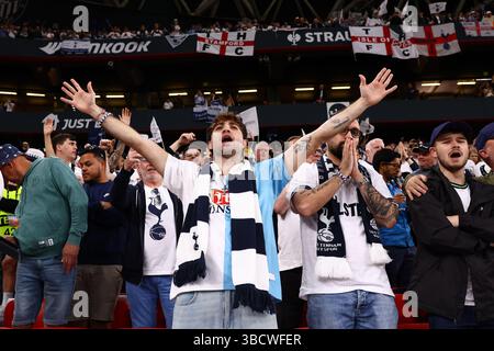 Bilbao, Espagne. 21 mai 2025. Les fans de Tottenham lors de la finale de Tottenham Hotspur vs Manchester United UEFA Europa League à San Mames, Bilbao. Le crédit photo devrait se lire comme suit : David Klein/Sportimage crédit : Sportimage Ltd/Alamy Live News Banque D'Images