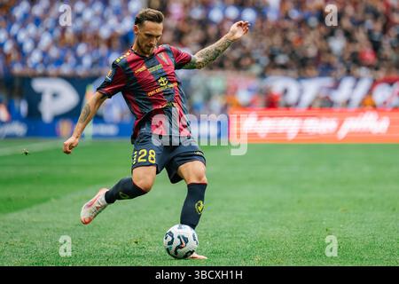 Linus Wahlqvist de Pogon vu en action lors de la finale de la Coupe de Pologne 2025 entre Pogon Szczecin et Legia Warszawa au stade PGE Narodowy. Banque D'Images