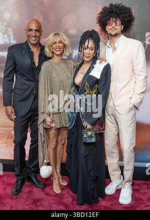 New York, NY, 21 mai 2025 : Boris Kodjoe, Nicole Ari Parker vêtu d'une robe de Stella McCartney, Sophie Tei Naaki Lee Kodjoe, Nicolas Neruda Kodjoe assistent à la photo Call à la série originale Celebration of Max 'et comme ça...' Saison 3 au Crane Club de New York le 21 mai 2025 crédit : Lev Radin/Alamy News Live Banque D'Images