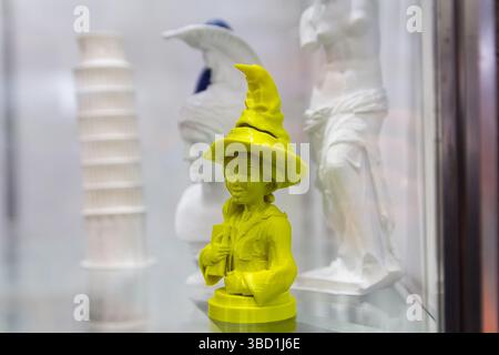 Modèles imprimés à partir de plastique sur une imprimante 3D. Industrie Banque D'Images