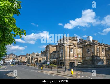 Les bains royaux (maintenant un restaurant chinois), Crescent Road, Harrogate, North Yorkshire, Angleterre, ROYAUME-UNI Banque D'Images