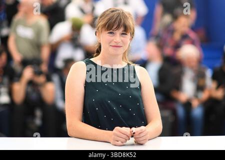 Cannes, France. 23 mai 2025. Suzanne Aubert présente à l'Ange Photocall à Cannes, France le 23 mai 2025 dans le cadre du 78ème Festival de Cannes. Photo par Aurore Marechal/ABACAPRESS.COM crédit : Abaca Press/Alamy Live News Banque D'Images
