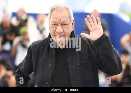 Cannes, France. 23 mai 2025. Tony Gatlif présent à l'Ange Photocall à Cannes, France le 23 mai 2025 dans le cadre du 78ème Festival de Cannes. Photo par Aurore Marechal/ABACAPRESS.COM crédit : Abaca Press/Alamy Live News Banque D'Images