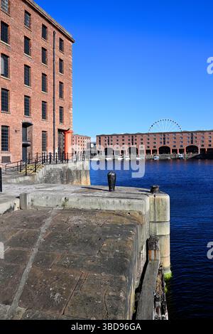 Quayside Royal Albert Dock Liverpool Banque D'Images