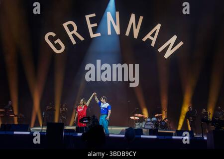 Tom Grennan et Melanie C jouent sur la scène principale lors du Big Weekend de BBC Radio 1 à Sefton Park, Liverpool. Date de la photo : vendredi 23 mai 2025. Banque D'Images