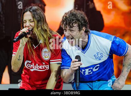 Tom Grennan et Melanie C jouent sur la scène principale lors du Big Weekend de BBC Radio 1 à Sefton Park, Liverpool. Date de la photo : vendredi 23 mai 2025. Banque D'Images