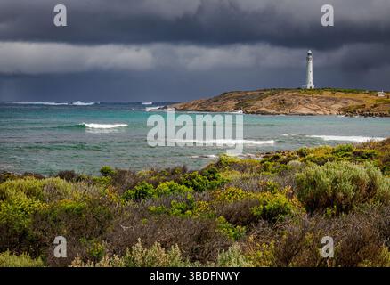 20250-03-15 tempête approchant le phare de Cape Leeuwin 1 Banque D'Images