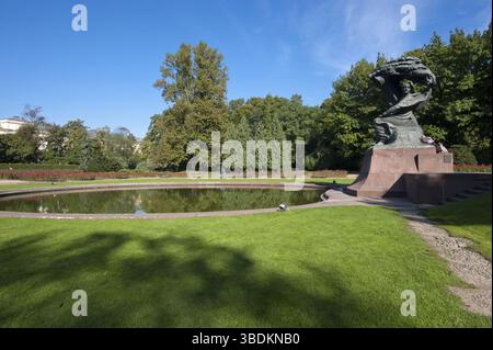 Frederic Chopin Monument, Bae, Lazienkowski, Fryyk, Lazienki Park, Varsovie, Mazovie, Pologne, Europe Banque D'Images