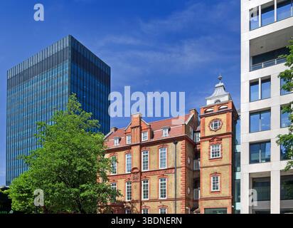 Royaume-Uni, Londres, Elizabeth Garrett Anderson et Obstetric Hospital Building maintenant occupé par UNISON. Banque D'Images