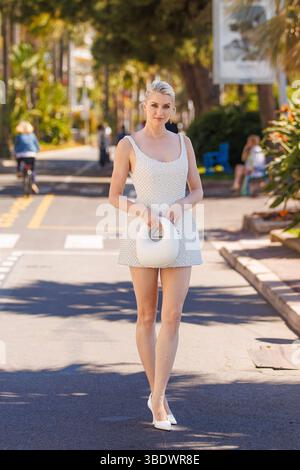 Festival de Cannes - Tiffanys Lunch Lena Gercke beim Tiffanys Lunch während der 78. Filmfestspiele à Cannes im Carlton Beach AM 15.05.2025. *** Festival de Cannes Tiffanys Lunch Lena Gercke au Tiffanys Lunch pendant le Festival de Cannes 78 à Carlton Beach le 15 05 2025 Copyright : xEventpressxKochanx Banque D'Images