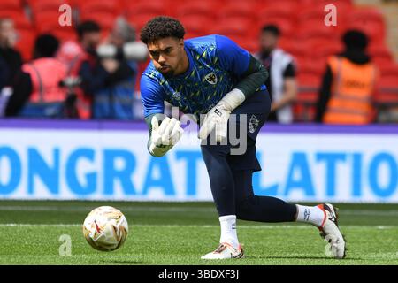 Londres, Angleterre. 26 mai 2025. Owen Goodman avant le Sky Bet EFL League Two Play-Off final entre l'AFC Wimbledon et Walsall au stade de Wembley, Londres. Kyle Andrews/Alamy Live News Banque D'Images