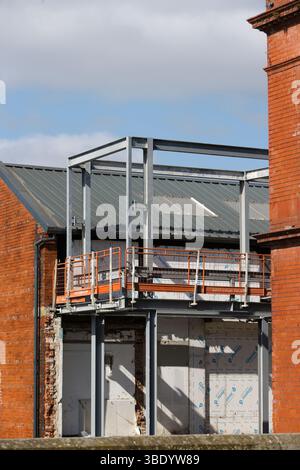 Radcliffe Civic Hub Link chantier de construction avec cadre squelette en acier dans le Grand manchester royaume-uni Banque D'Images