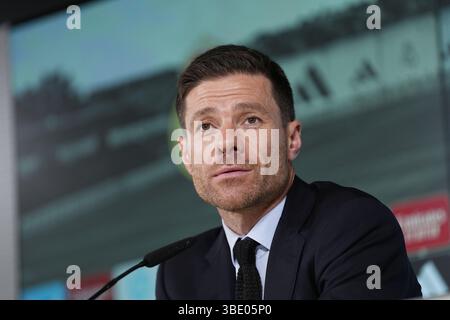 Xabi Alonso lors de sa présentation en tant que nouvel entraîneur-chef du Real Madrid le 26 mai 2025 à Ciudad Deportiva Real Madrid à Valdebebas, Madrid, Espagne Banque D'Images