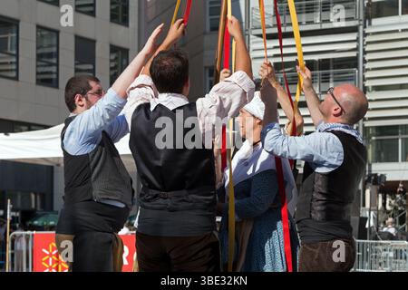 Chants et danses traditionnels. La Garriga Lengadociana. Festum total. Montpellier, Occitanie, France Banque D'Images