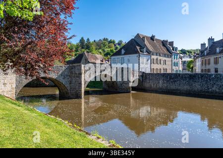 France, Creuse, Chambon sur Voueize, pont médiéval Banque D'Images