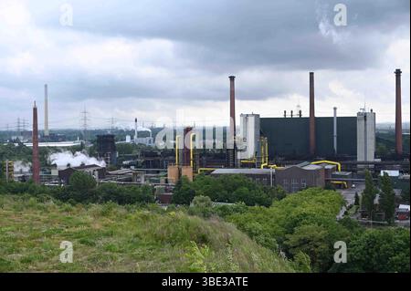 Bottrop, Deutschland. 25 mai 2025. La cokerie Prosper à Bottrop, exploitée par ArcelorMittal, Bottrop, 25.05.2025, crédit : dpa/Alamy Live News Banque D'Images