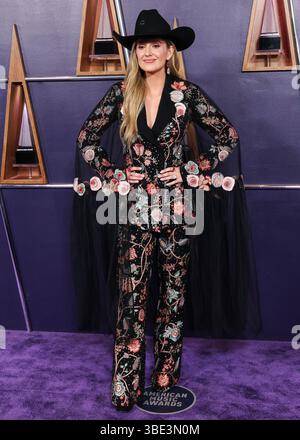 Las Vegas, États-Unis. 26 mai 2025. LAS VEGAS, NEVADA, USA - MAI 26 : Lainey Wilson portant Rahul Mishra arrive aux American Music Awards 2025 qui se tiennent au Fontainebleau Las Vegas le 26 mai 2025 à Las Vegas, Nevada, États-Unis. (Photo de Xavier Collin/image Press Agency) crédit : image Press Agency/Alamy Live News Banque D'Images