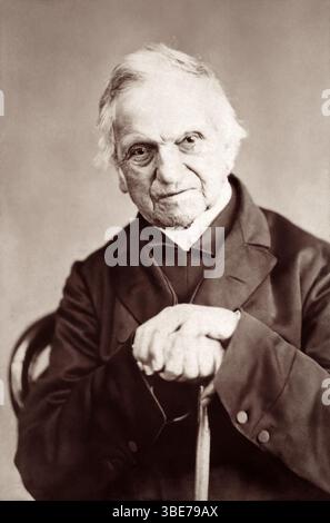 Adam Sedgwick (1785-1873), fondateur de la géologie moderne, a proposé les périodes géologiques du Dévonien et du Cambrien (explosion cambrienne). Bien que mentor du jeune Charles Darwin, Sedgwick s'oppose à la nature matérialiste de la théorie de l'évolution de Darwin par sélection naturelle. Photo : 1867. Banque D'Images