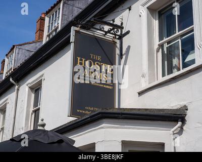 Signalisation pour Hoste Arms, Burnham Market, Norfolk, Royaume-Uni Banque D'Images