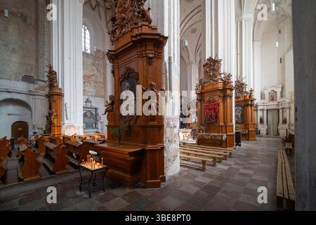 Église de François et Bernard, église de style gothique tardif à Vilnius, Lituanie Banque D'Images
