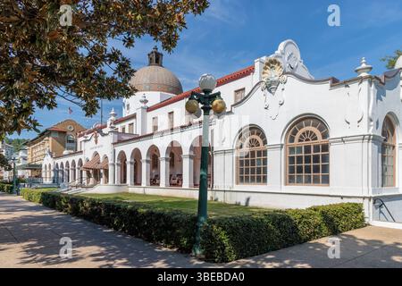 Bains de Quapaw Baths le long de Bathhouse Row sur Central Avenue à Hot Springs, Arkansas, États-Unis Banque D'Images