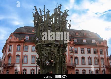 La fontaine du carnaval de Mayence sur Schillerplatz Banque D'Images