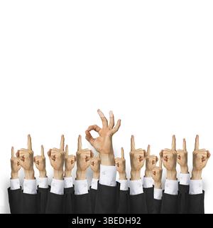 Groupe de mains de businesspeople montrant des gestes sur fond de bois Banque D'Images