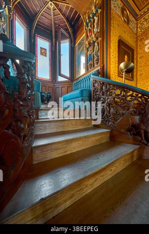 Intérieur impressionnant du château de Hohenzollern. Hechingen, Allemagne Banque D'Images