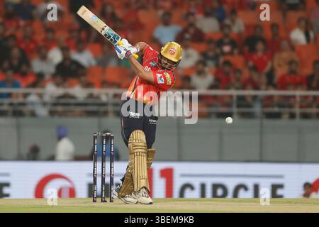 Chandigarh, Inde. 29 mai 2025. CHANDIGARH, INDE - MAI 29 : Nehal Wadhera des Punjab Kings joue un tir lors de la finale des qualifications IPL 2025 entre les Punjab Kings et les Royal Challengers Bengaluru au New PCA Stadium le 29 mai 2025, à Chandigarh, en Inde. (Photo de Surjeet Yadav/MB Media) crédit : MB Media solutions/Alamy Live News Banque D'Images