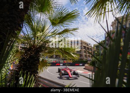 Montecarlo, Monaco. 29/28/2025. Charles Leclerc de Monaco au volant de la (16) Scuderia Ferrari HP SF-25 Ferrari, formule 1 TAG Heuer Gran Premio di Monaco 2025.Credit : Alessio Morgese AG. Foto moral / Emage / Alamy Live news Banque D'Images