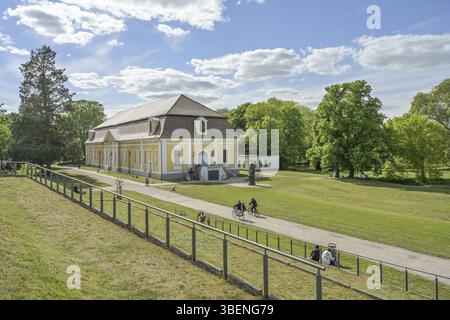Mairie historique, Gartenstrasse, jardin du château, Zerbst, quartier d'Anhalt-Bitterfeld, Saxe-Anhalt, Allemagne, Europe Banque D'Images