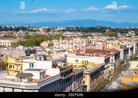 Vue du paysage urbain de la ville de Rome, Italie. Banque D'Images