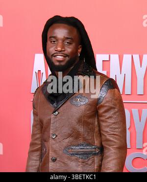 Frisco, États-Unis. 08 mai 2025. Shaboozey assiste à la 60e cérémonie des Academy of Country Music Awards à l'Omni Frisco Hotel at the Star. (Photo par image Space/SOPA images/SIPA USA) crédit : SIPA USA/Alamy Live News Banque D'Images