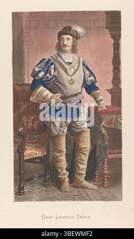 Grave Leopold Thurn, Portrait du comte Leopold Thurn, cette épreuve fait partie d'une couverture avec 86 épreuves sur 78 feuilles et 11 feuilles de texte., épreuve photomécanique, photographies, livres photographiques illustrés, hauteur 367 mm, largeur 210 mm, créateur, 1880-04-17 - 1881, papier, type collage, impression légère, couleurs à la main Banque D'Images