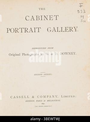 La galerie de portraits de cabinet : reproduite à partir de photographies originales de W. et D. Downey deuxième série, la galerie de portraits de cabinet : reproduite à partir de photographies originales de W. et D. Downey deuxième série, verso face avant - autocollant, livre, photos, livres photographiques illustrés, John MacGregor Leith, hauteur 250 mm, largeur 208 mm, épaisseur 40 mm Banque D'Images