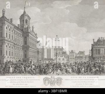 Amsterdam, Roos, Cornelis Sebille (éditeur), Amsterdam, Kuyper, Jacques, pays-Bas, vendredi, Daniël, Vinkeles, Reinier (I), Festival de la liberté, célébré, à l'occasion de l'inauguration de l'arbre de la liberté, à Amsterdam, sur la place de la Révolution den le 4 mars 1795. La première année du Bataafsche Vrijheid, Fête de la liberté, Cèlebrée, Fest der Vrijheid op de Dam à Amsterdam, le 4 mars 1795, au milieu - gravé, Fest der Vrijheid, célébré lors de l'inauguration de l'arbre de la liberté sur la place du Dam à Amsterdam, le 4 mars 1795. Face au barrage avec une grande foule dansant autour du F. Banque D'Images