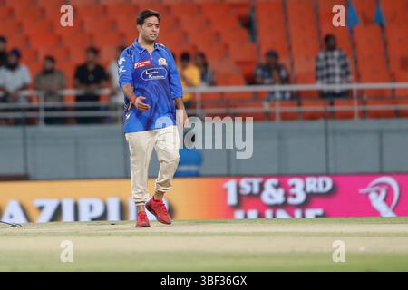 Chandigarh, Inde. 31 mai 2025. CHANDIGARH, INDE - MAI 30 : le propriétaire des Indiens de Bombay Akash Ambani lors du match des finales Eliminator IPL 2025 entre les Titans du Gujarat et les Indiens de Bombay au New PCA Stadium le 30 mai 2025, à Chandigarh, en Inde. (Photo de Surjeet Yadav/MB Media) crédit : MB Media solutions/Alamy Live News Banque D'Images