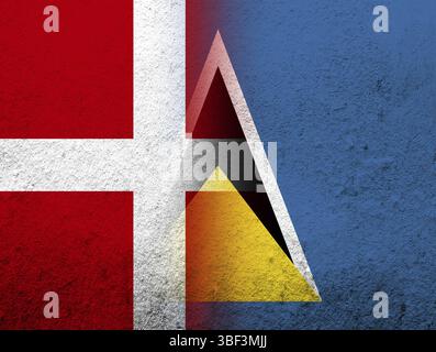 Le Royaume du Danemark drapeau national avec drapeau national de Sainte-Lucie. Grunge l'arrière-plan Banque D'Images