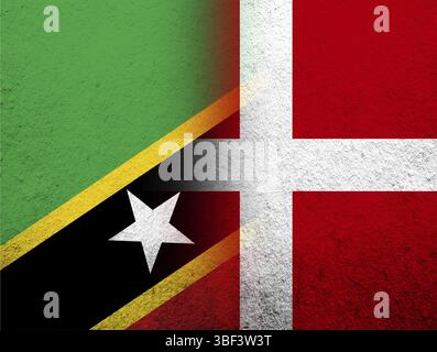 Le Royaume du Danemark drapeau national avec le drapeau national de Saint-Kitts-et-Nevis. Grunge l'arrière-plan Banque D'Images