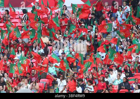 Stade de Wembley, Londres, Royaume-Uni. 30 mai 2025. Ligue des Nations femmes, Groupe 3 International Football, Angleterre contre Portugal ; crédits fans portugais : action plus Sports/Alamy Live News Banque D'Images