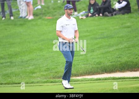 Dublin, Ohio, États-Unis. 30 mai 2025. Wyndham Clark (USA) sur le 14e trou lors de la deuxième manche du tournoi Memorial à Dublin, Ohio. Brent Clark/Cal Sport Media/Alamy Live News Banque D'Images