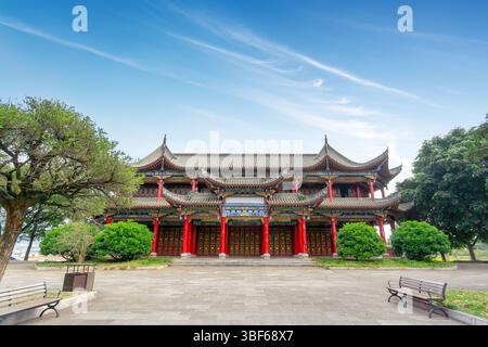 Bâtiments traditionnels chinois anciens, Mengzi, Yunnan, Chine. Banque D'Images