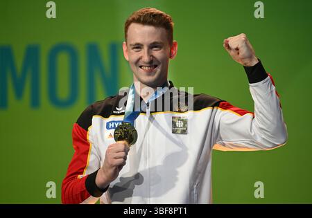 Leipzig, Allemagne. 31 mai 2025. Gymnastique, Championnats d'Europe, décision : Nils Dunkel d'Allemagne avec la médaille d'or. Crédit : Marijan Murat/dpa/Alamy Live News Banque D'Images