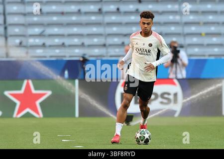 3 mai 2025 ; Allianz Arena, Munich, Allemagne ; finale de la Ligue des Champions Football, Paris Saint Germain contre l'Inter Milan ; séance d'entraînement avec Desire Doue (PSG) crédit : action plus Sports images/Alamy Live News Banque D'Images