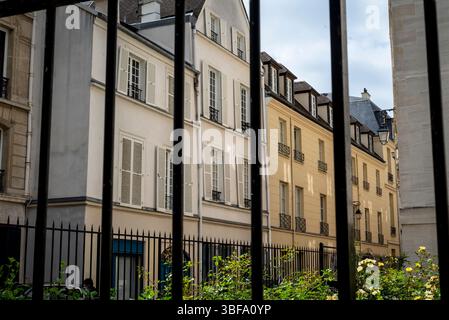 Appartements chic dans le Marais, Paris, France Banque D'Images