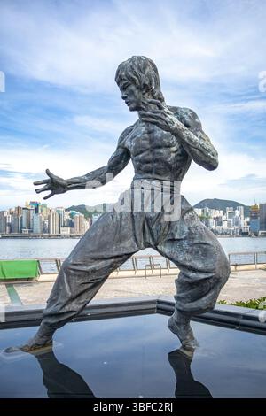Statue de Jackie Chan située dans le port de Hong Kong Banque D'Images