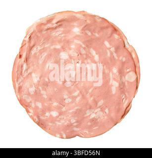 Tranches de saucisse italienne mortadelle découpée sur fond blanc Banque D'Images