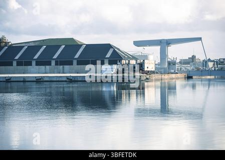 Vue de port maritime de Saint Malo, France le 25 septembre 2015 Banque D'Images